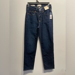 Universal Thread Women’s Mid-Rise 80’sSlim Fit Jeans size 4 NWT